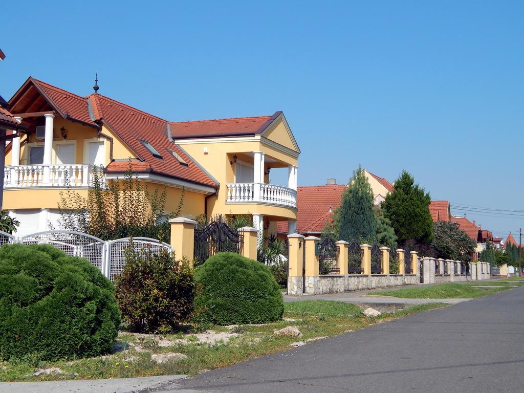Georgina Apartman ハルカーニャ エクステリア 写真