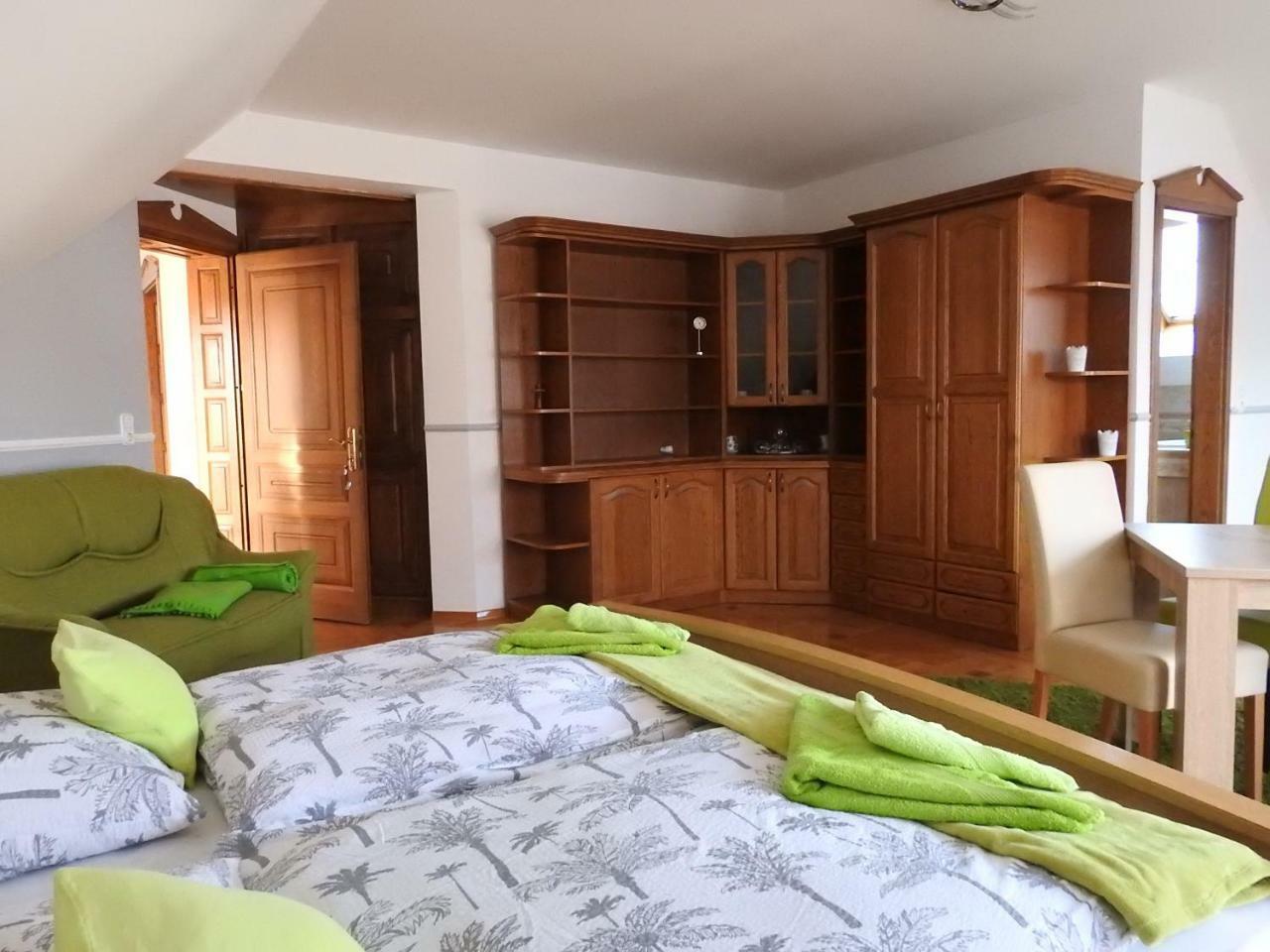 Georgina Apartman ハルカーニャ エクステリア 写真